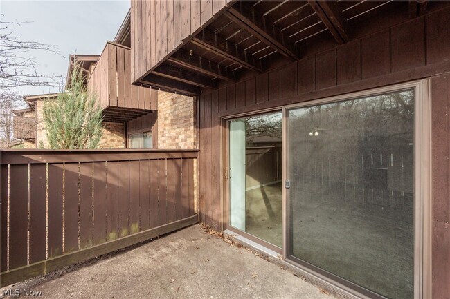 Building Photo - 3265 Mayfield Rd