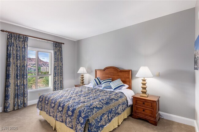 Building Photo - 30 Strada Di Villaggio