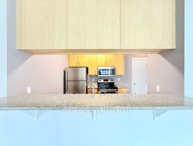 Building Photo - 10800 SE 17th Cir