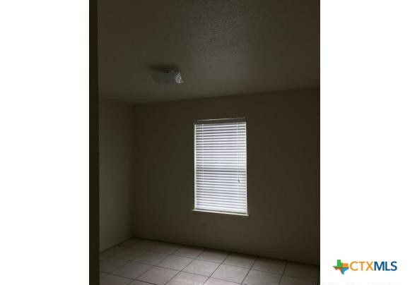 Building Photo - 3901 John Haedge Dr