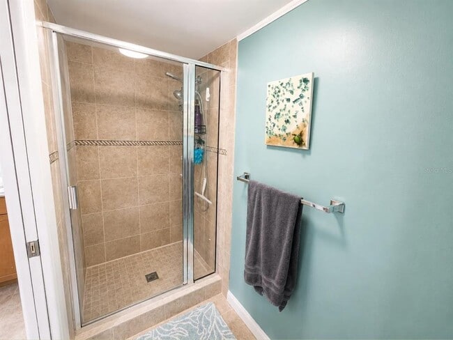 Building Photo - 2616 Cove Cay Dr