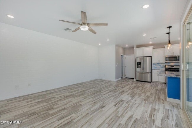 Building Photo - 4961 S Turbine