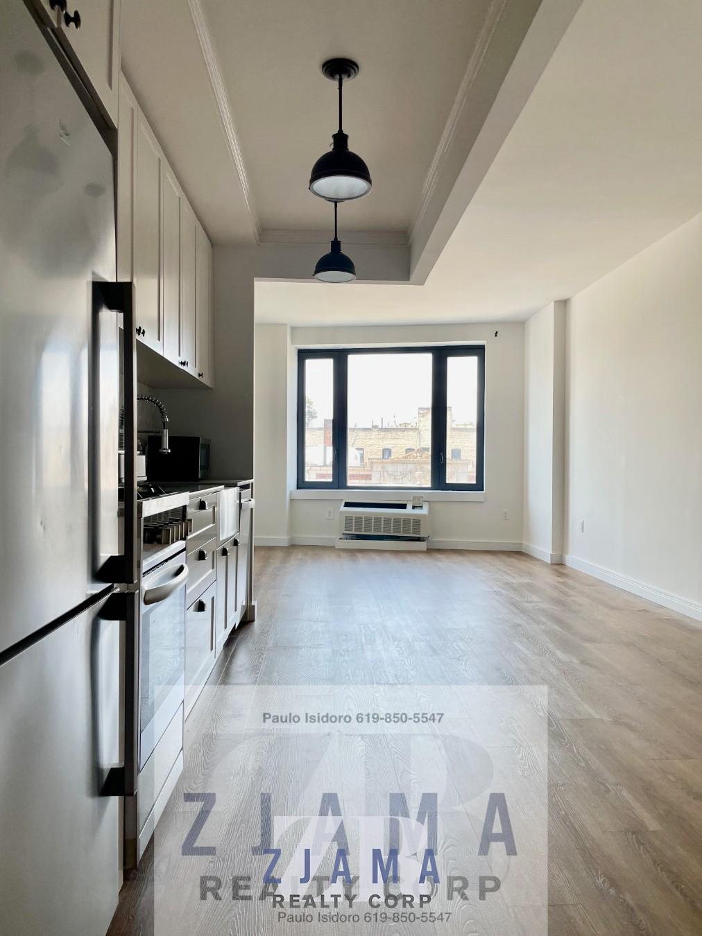 Building Photo - 409 Eastern Pkwy