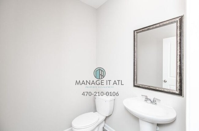 Building Photo - Brand New 4 Bedroom home