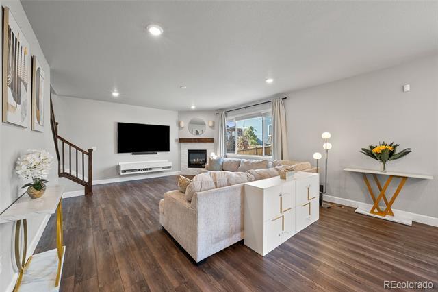 Building Photo - 3807 Red Valley Ln