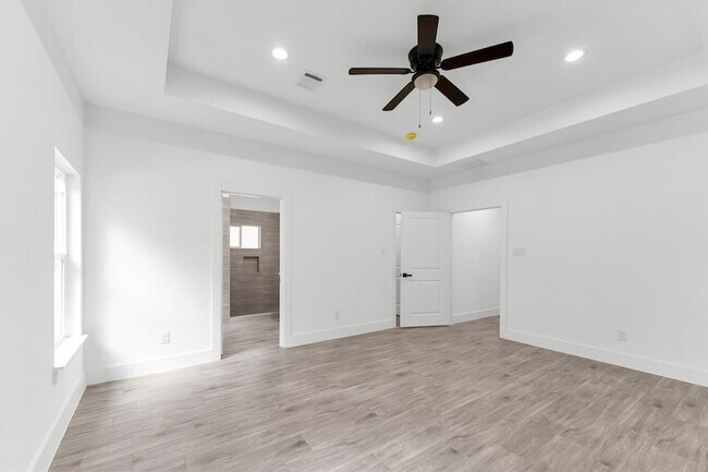 Building Photo - 11403 Alcott Dr