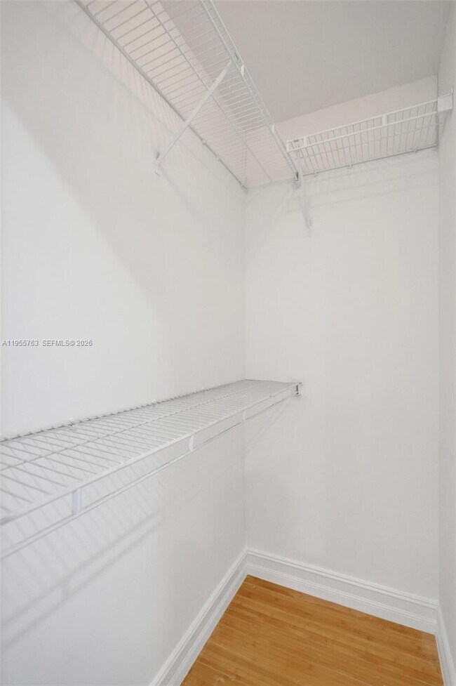 Building Photo - 1251 Hayes St