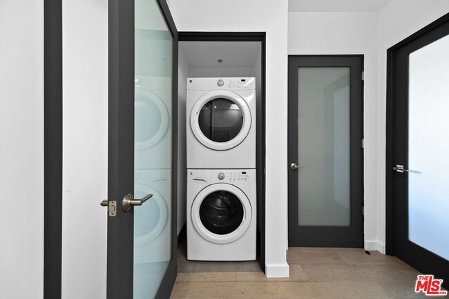 Building Photo - 7198 Formosa Fusion Ct