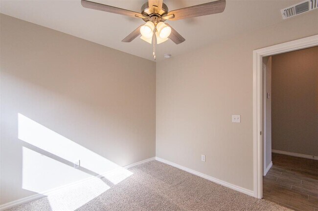 Building Photo - 8401 NW 162nd St