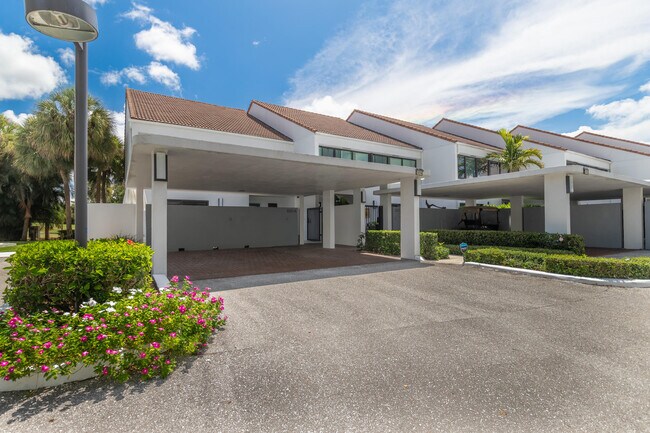 Building Photo - 2451 Presidential Way