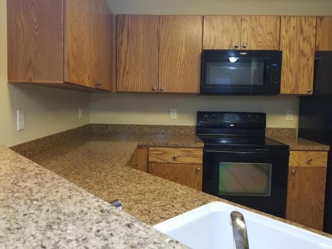 Building Photo - 2803 Conner Dr