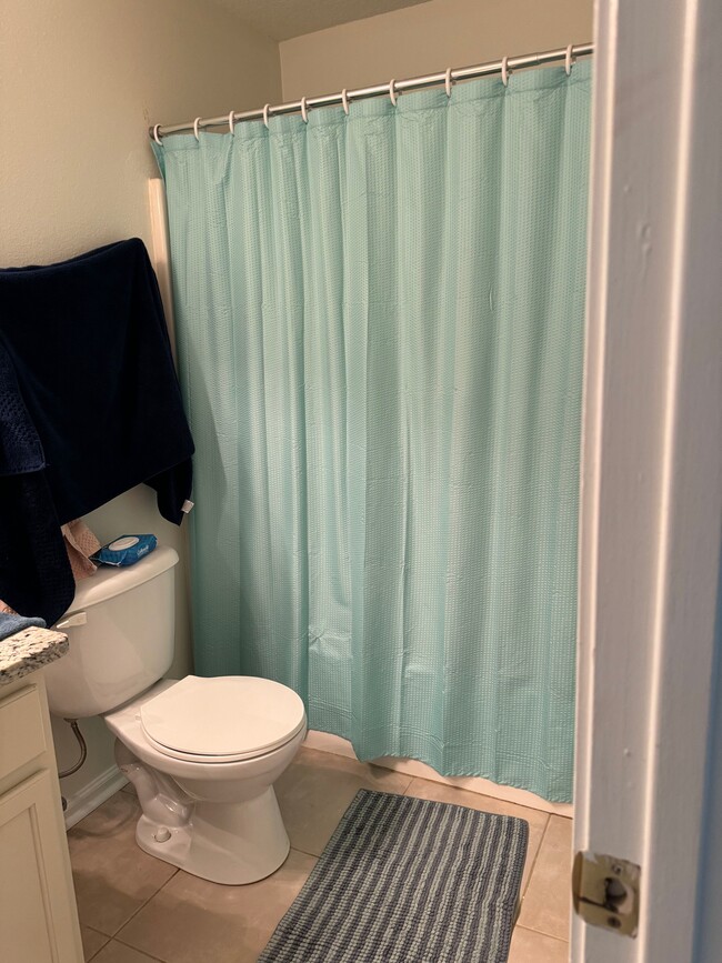 Building Photo - 865 Southern Creek Dr