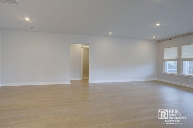 Building Photo - 238 Witherspoon St