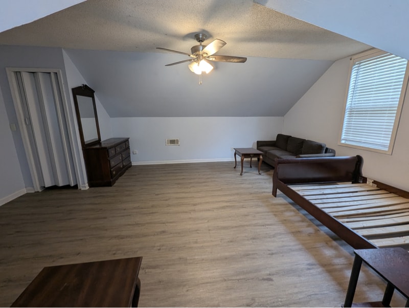 Building Photo - 1 Woodland Dr