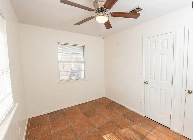 Bedroom 3 - 3226 North St