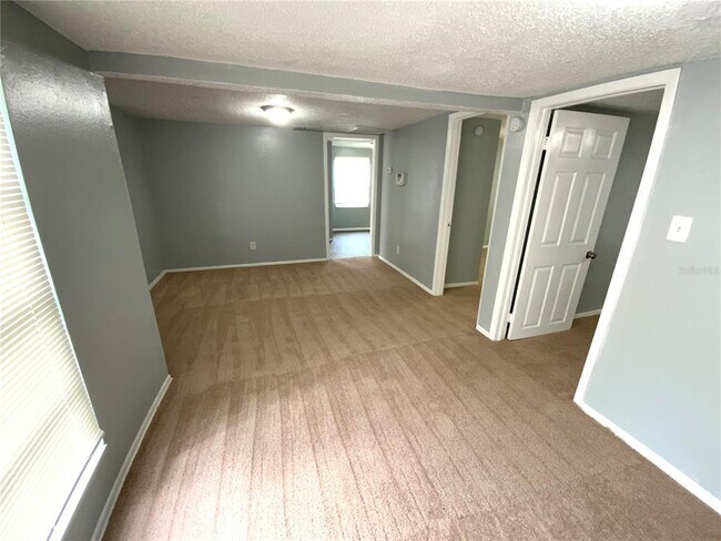 Building Photo - 8215 N Brooks St