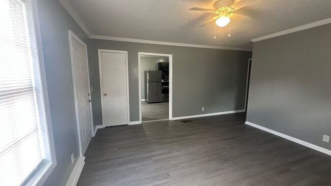 Building Photo - FIRST FULL MONTHS RENT FREE!! 2 Bedroom Duplex with Huge Back Yard!