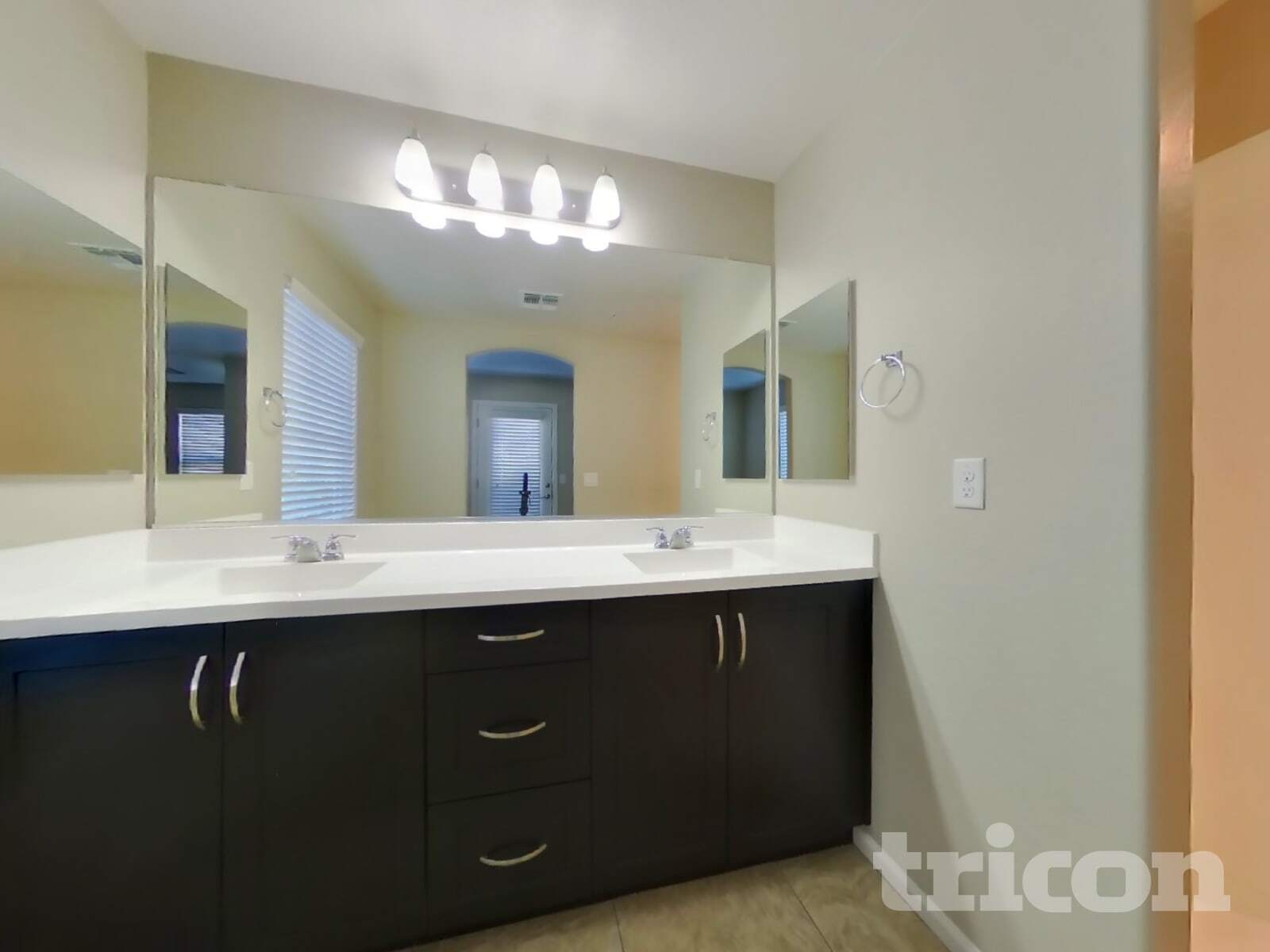 Building Photo - 12584 W Via Dona Rd