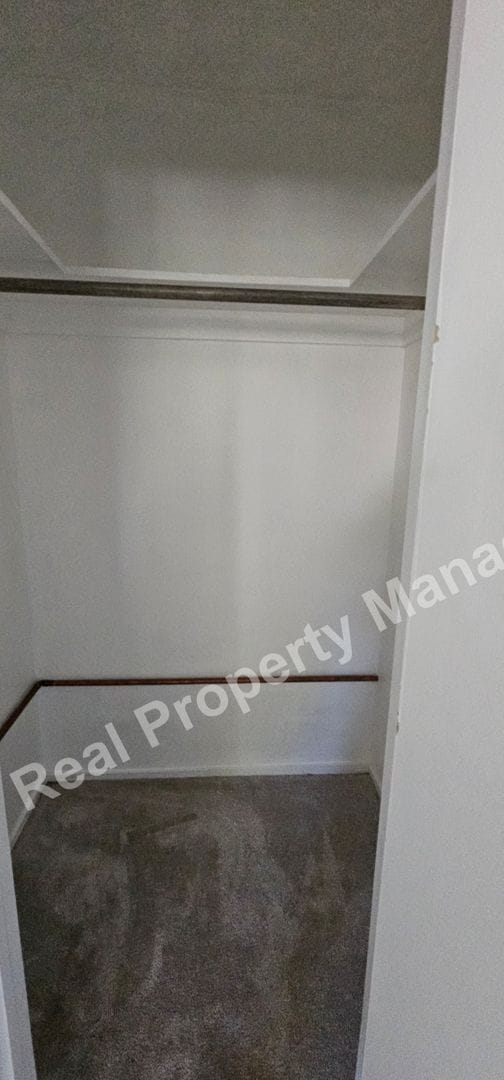 Building Photo - Cozy 1 Bedroom Duplex in Historic Folsom