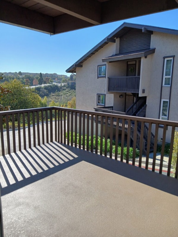 Building Photo - 809 Amigos Way