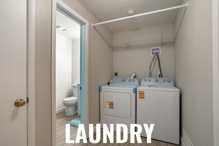 Building Photo - 201 Toledo St