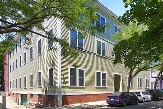 Building Photo - 253 Norfolk St