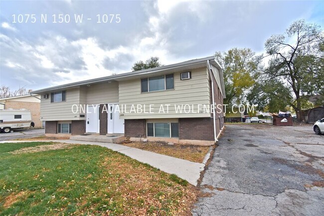 Building Photo - Beautiful 2 Bed Orem Unit! No Deposit Option!