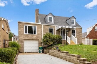 Building Photo - North Hills Area Bungalow