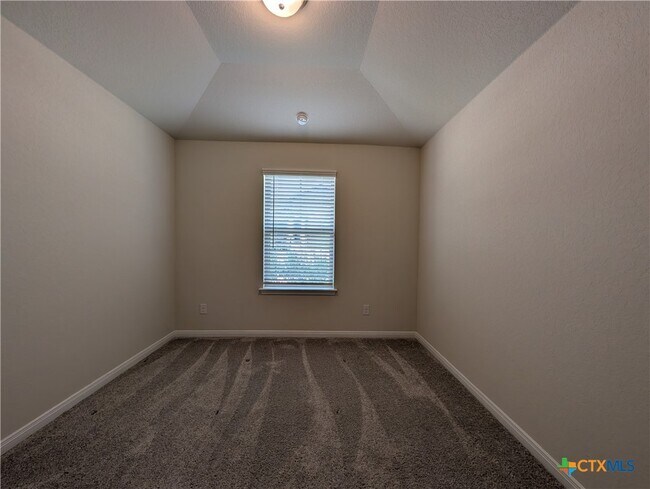 Building Photo - 3069 Charyn Wy