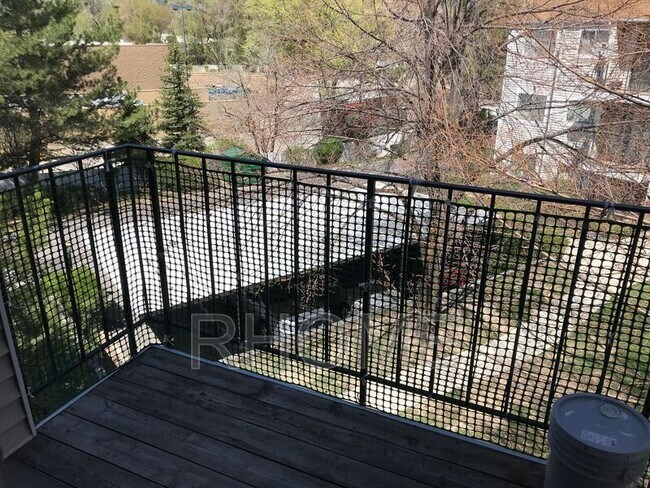 Building Photo - 4633 Quail Vista Ln