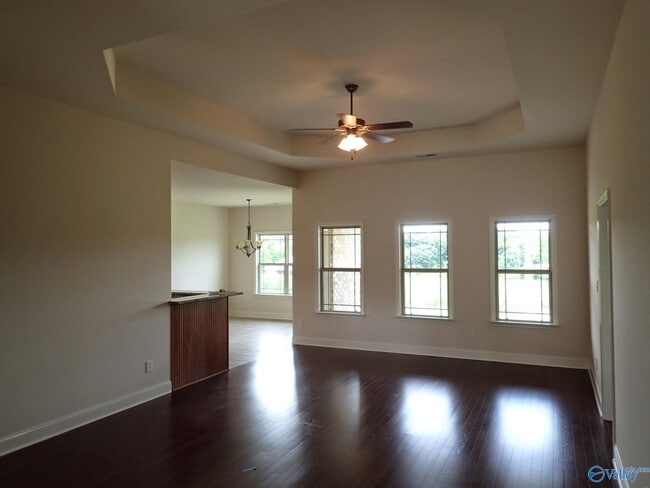 Building Photo - 29635 Laura Ridge Dr NW