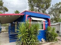 Building Photo - 1326-1322 W Hadley St