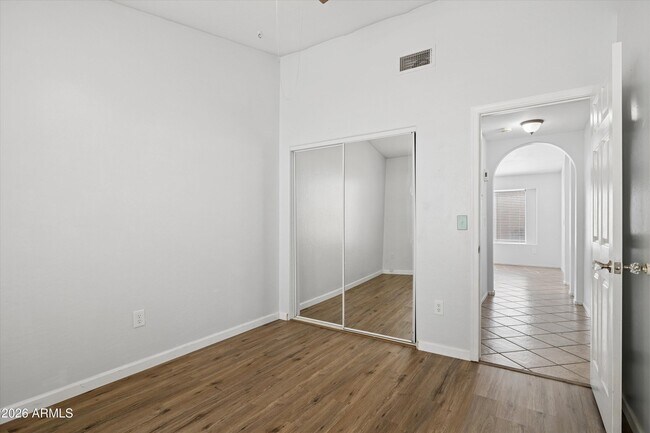 Building Photo - 7415 E Lobo Ave