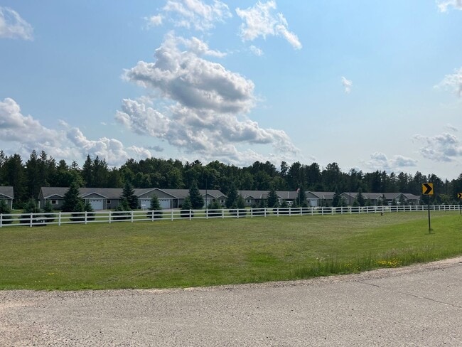 Building Photo - Pleasant Pine Acres