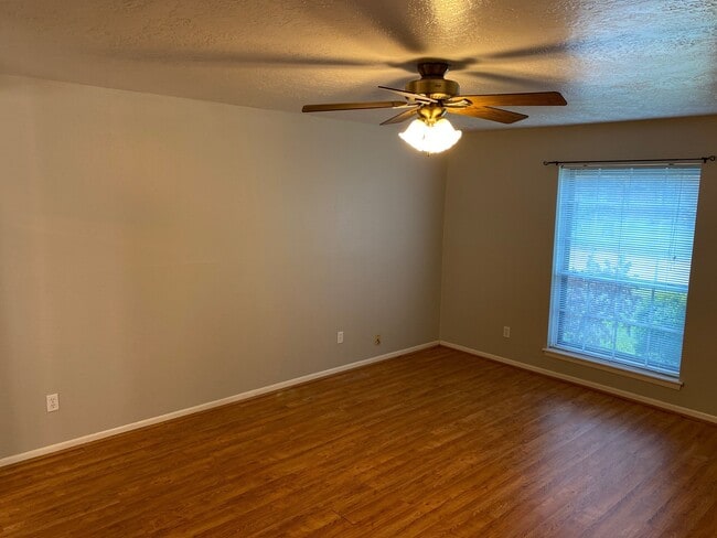 Building Photo - 13618 Meisterwood Dr