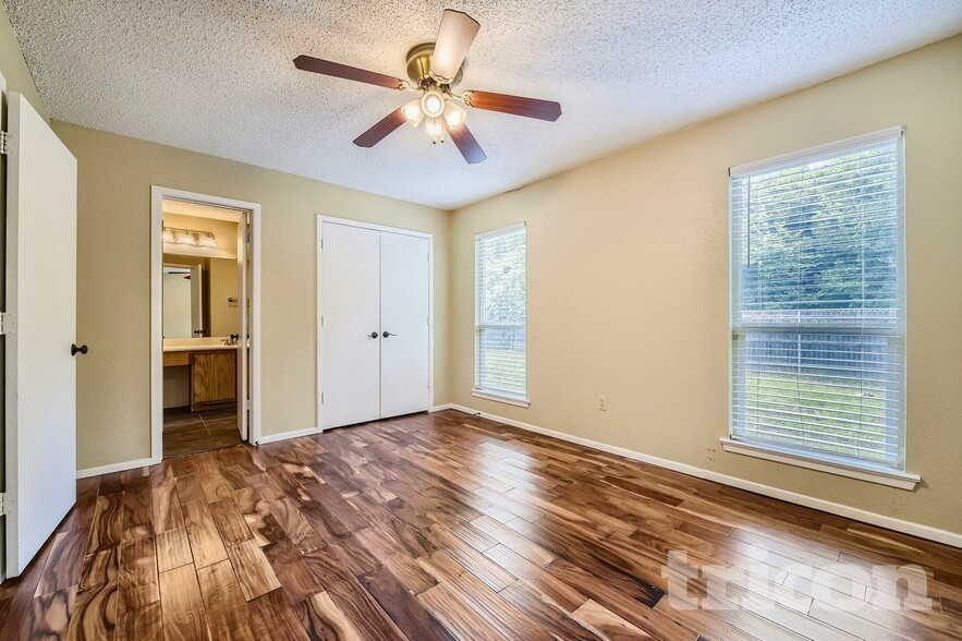 Building Photo - 3803 Tamarron Ln