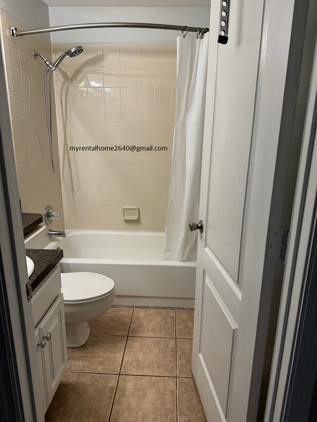 Building Photo - 90 Hidden Lake Dr