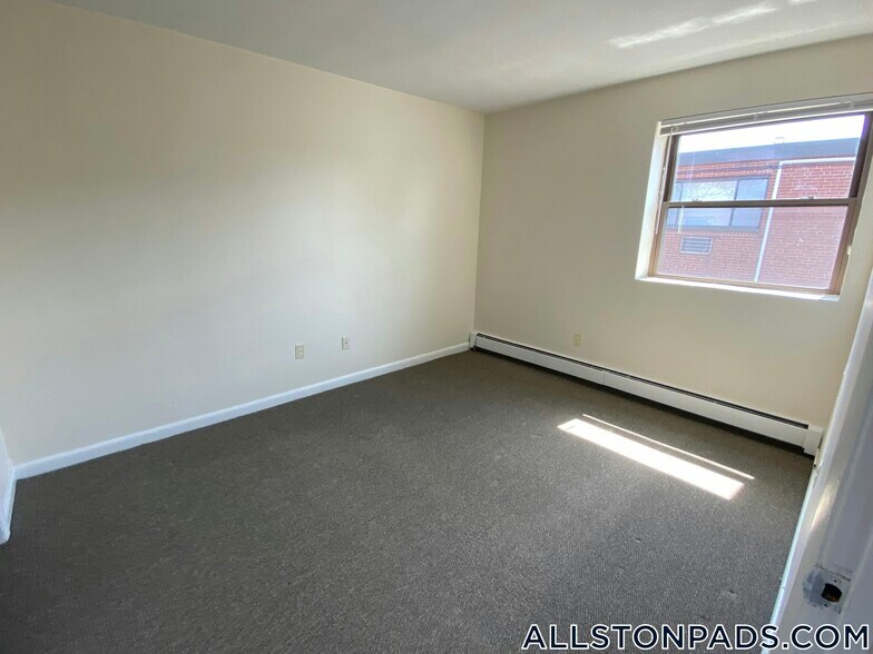 Building Photo - 26 Allston St