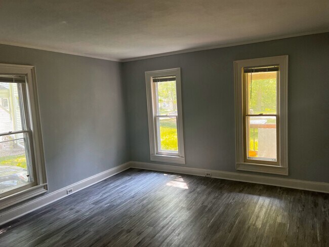 Building Photo - 626 Hudson St