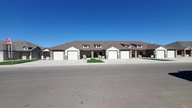 Building Photo - 1230 N 7th St