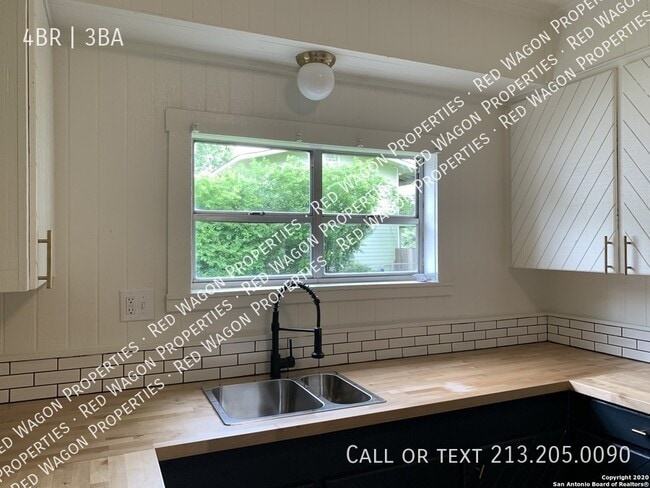 Building Photo - 155 N Josephine Tobin Dr