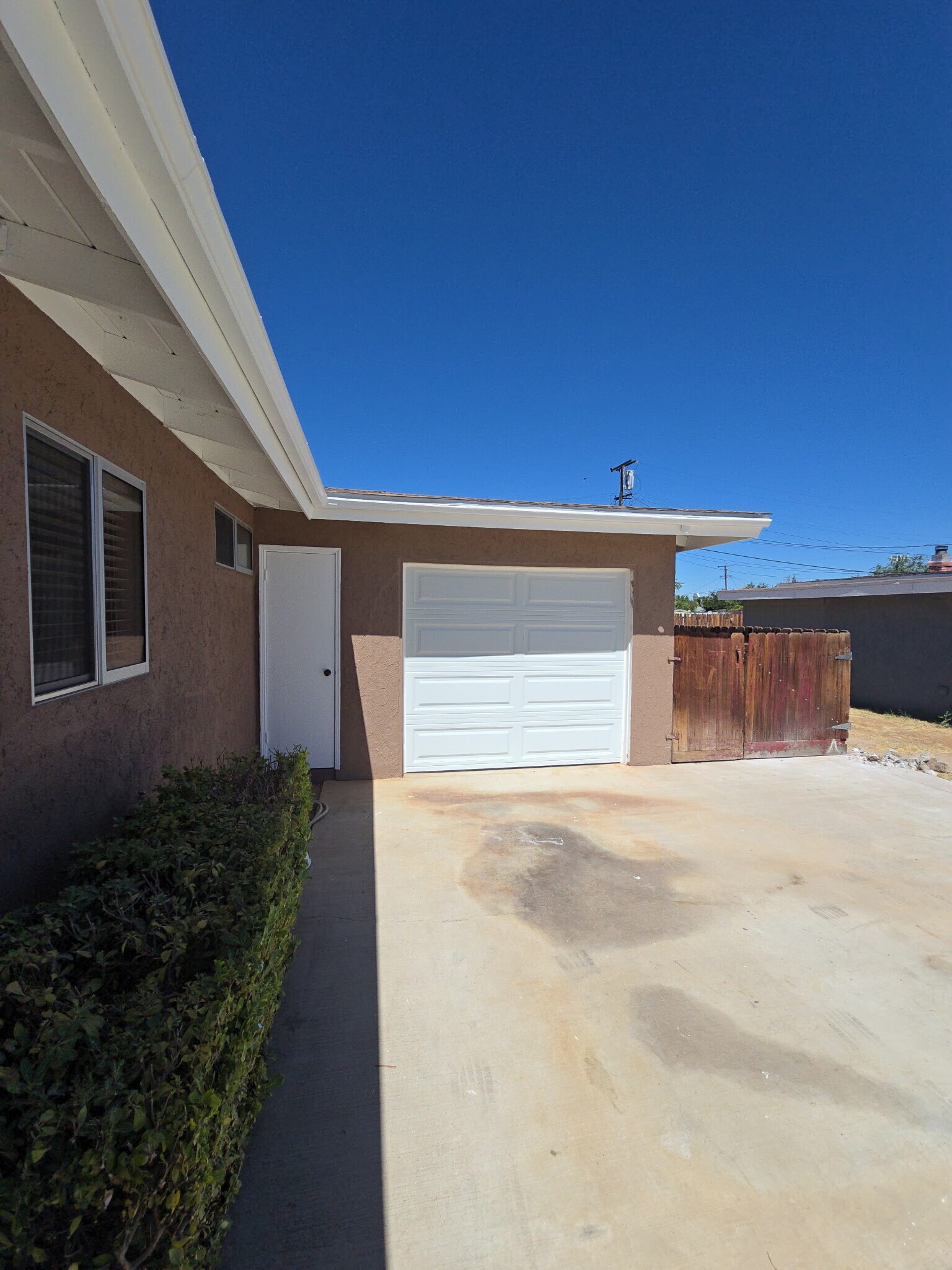 Building Photo - 15224 Las Piedras Dr