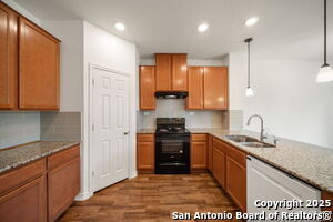 Building Photo - 3218 Comanche Crossing