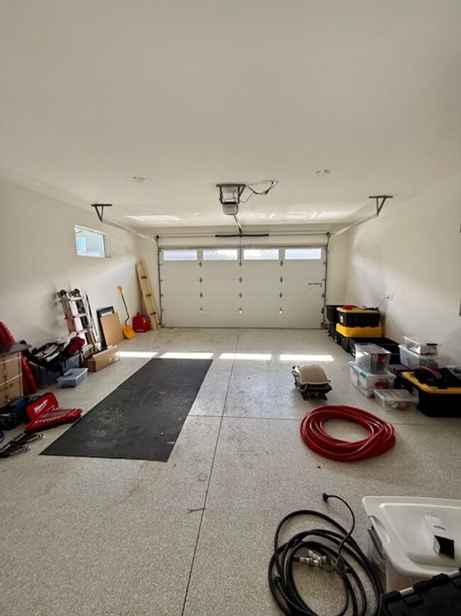 Building Photo - Beautiful Easton 3 Bedroom Home | Primary Suite on Main | Loft + A/C | Community Pools & Amenities