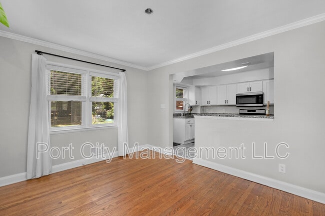 Building Photo - 1412 Jeffers Rd
