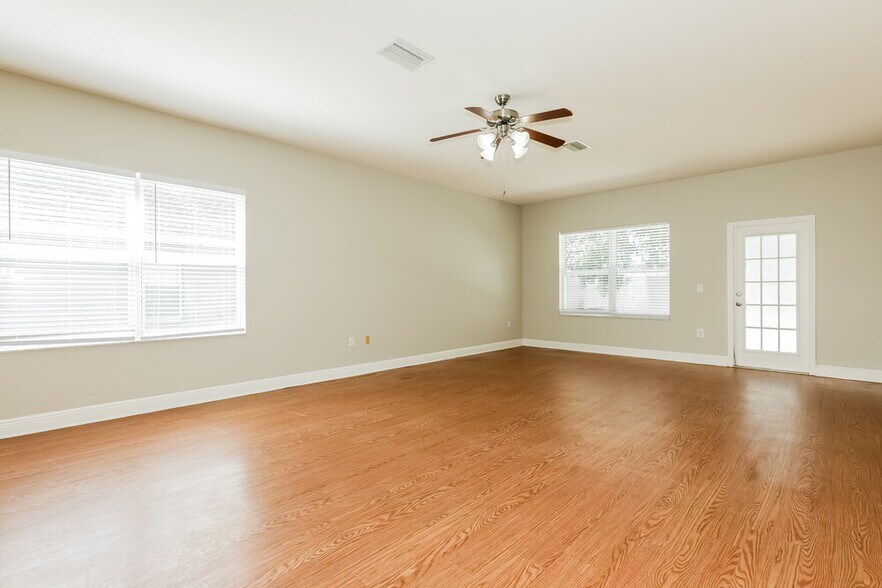 Building Photo - 9653 Nathaniel Ln