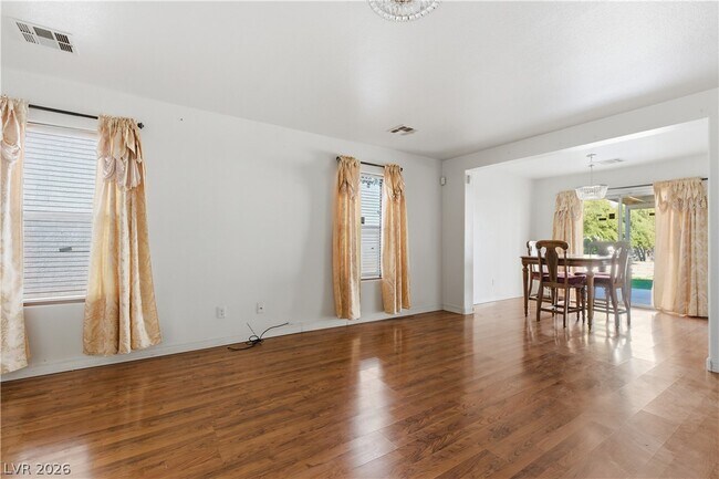 Building Photo - 5362 Walcott Dr