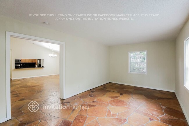 Building Photo - 304 SW 76th Terrace