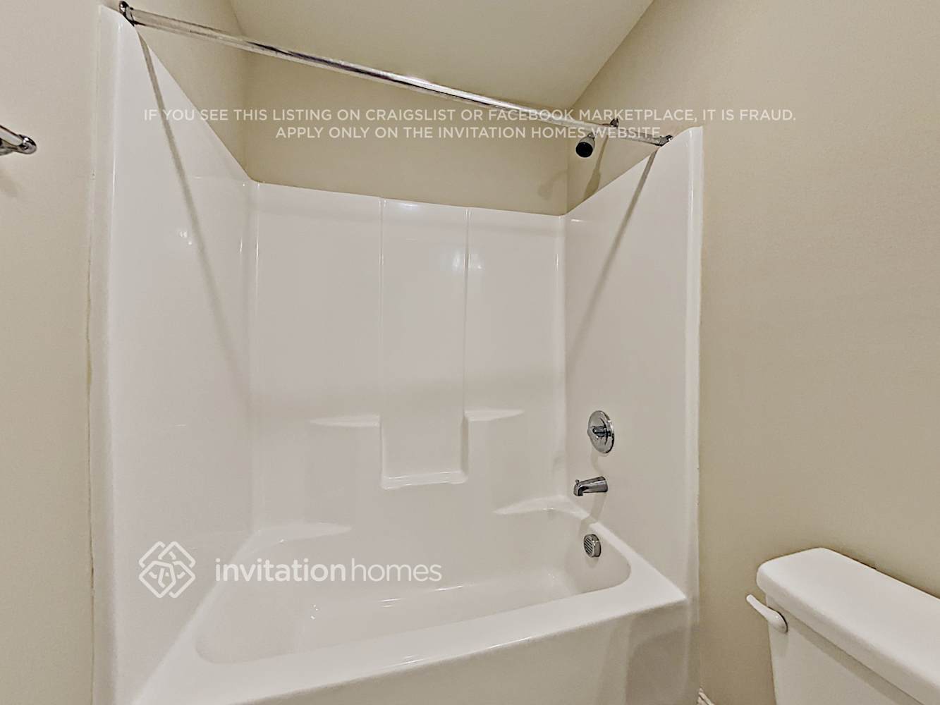 Building Photo - 5399 Roberta Crossing Dr