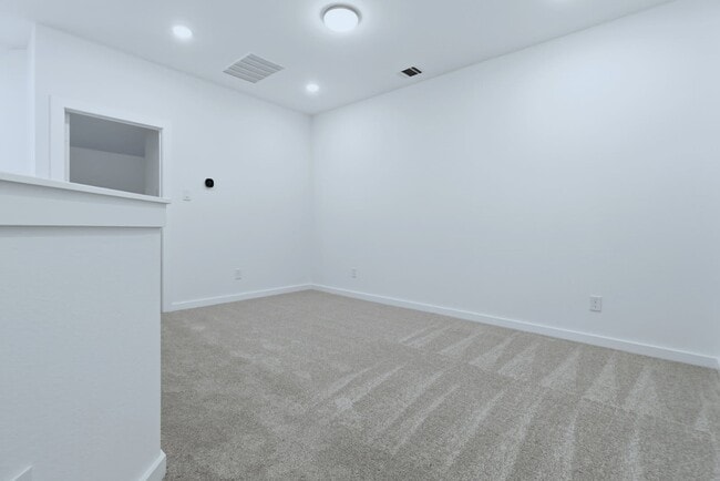 Building Photo - 19722 Riverbed Ln